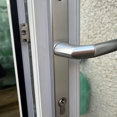 perfectly fittred euro lock on UPVC patio french doors